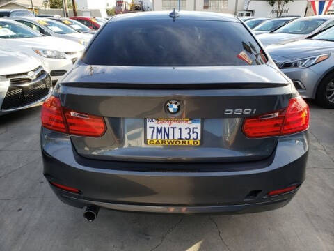 2015 BMW 3 Series 320i