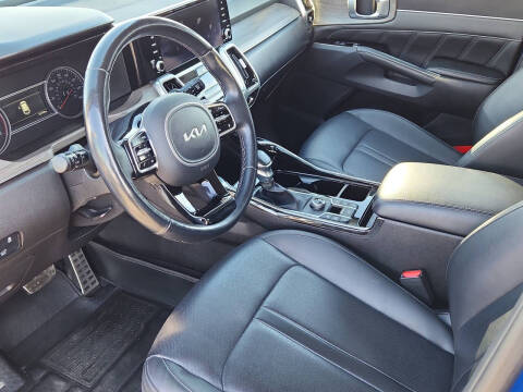 2022 Kia Sorento X-Line EX
