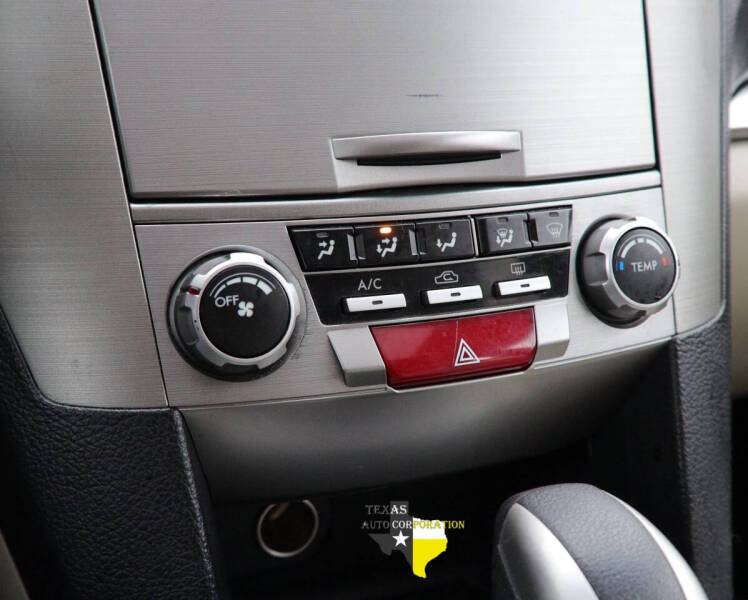 2011 Subaru Outback 2.5i Premium