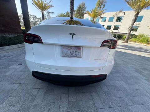 2024 Tesla Model Y Long Range