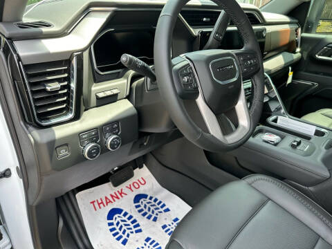 2024 GMC Sierra 2500HD Denali