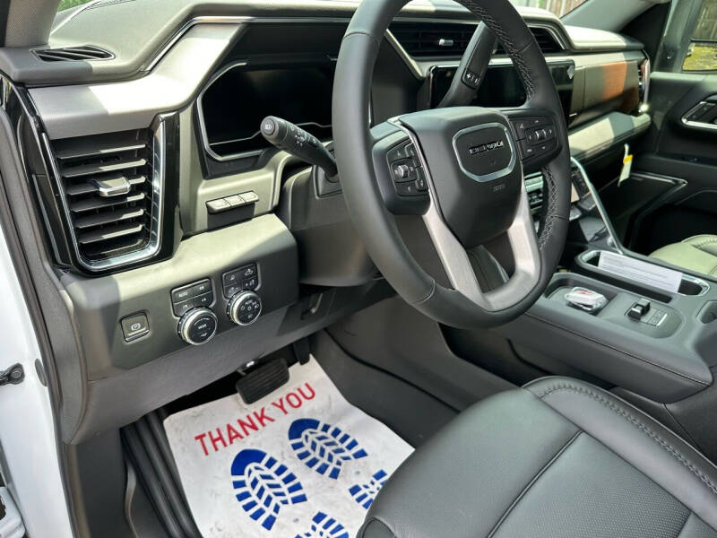 2024 GMC Sierra 2500HD Denali