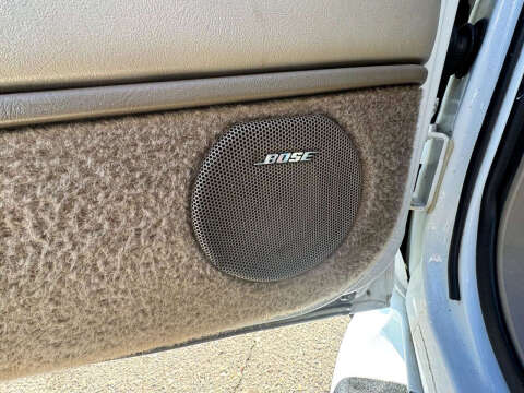 2000 Cadillac Escalade