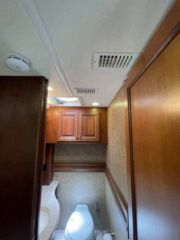 2013 Freightliner XCM Chassis