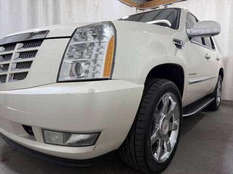 2014 Cadillac Escalade Luxury