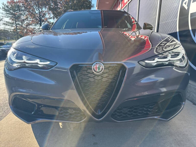 2025 Alfa Romeo Stelvio