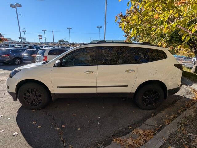 2009 Chevrolet Traverse for sale at Axio Auto Boise in Boise, ID