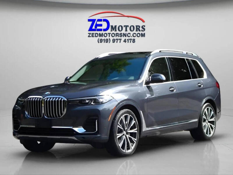2020 BMW X7 40i's photo