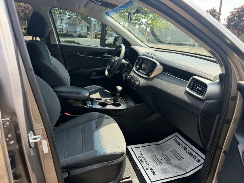 2019 Kia Sorento L