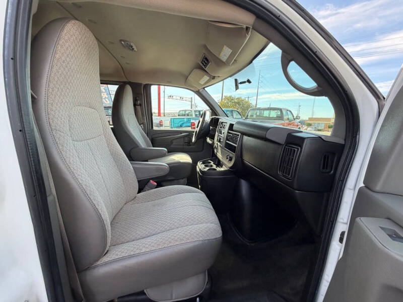 2014 Chevrolet Express LT 3500