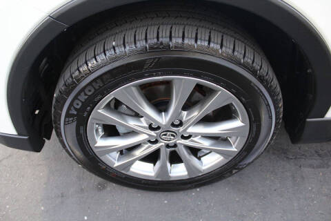 2017 Toyota RAV4 Hybrid Limited