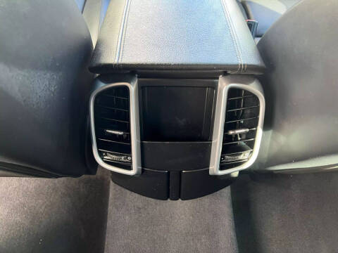 2015 Porsche Cayenne S