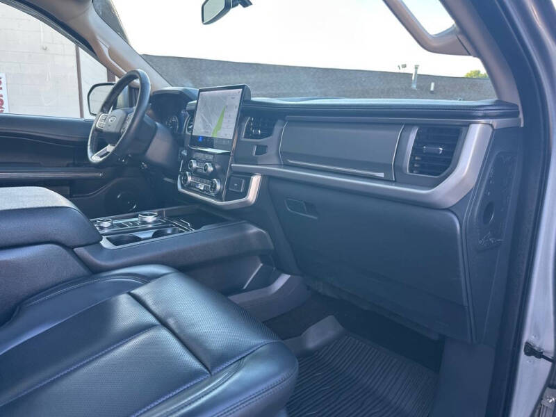 2022 Ford Expedition XLT