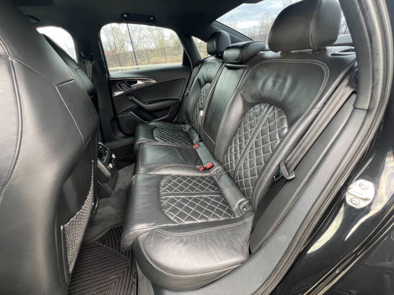 2013 Audi S6 4.0T quattro Prestige