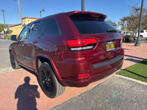 2019 Jeep Grand Cherokee Laredo