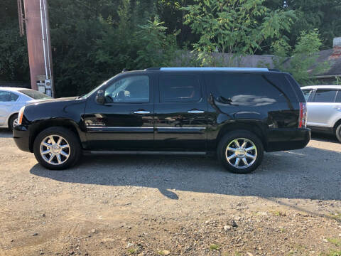 2007 GMC Yukon XL for sale at Compact Cars of Pittsburgh in Pittsburgh PA