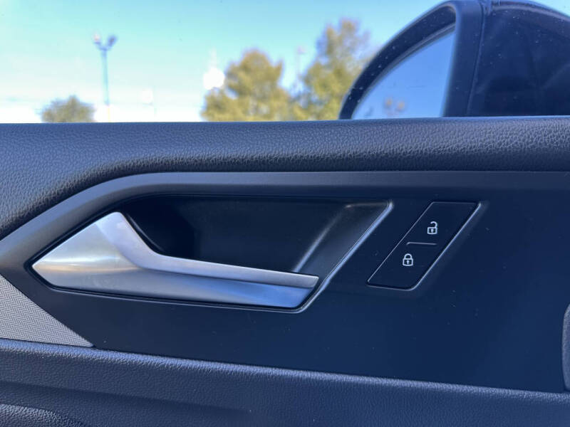 2020 Volkswagen Jetta R-Line