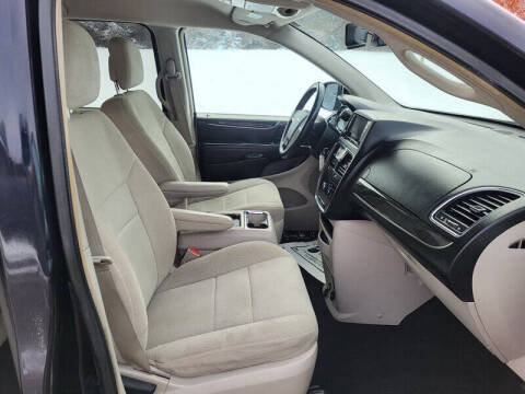 2011 Chrysler Town and Country Touring