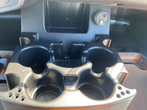 2020 E-Z-GO RXV