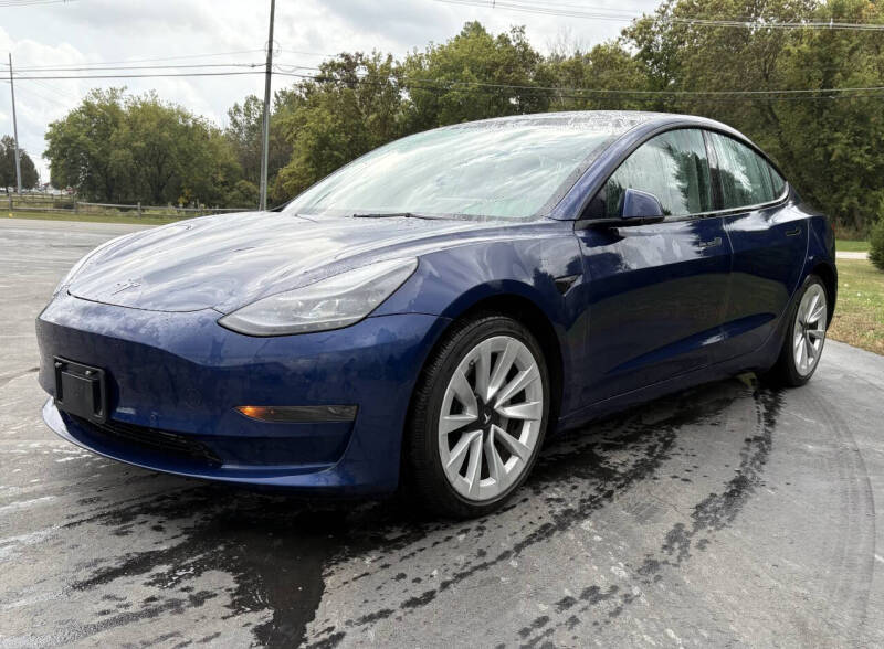 2022 Tesla Model 3 Base's photo