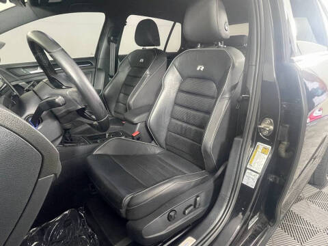 2019 Volkswagen Golf R 4Motion