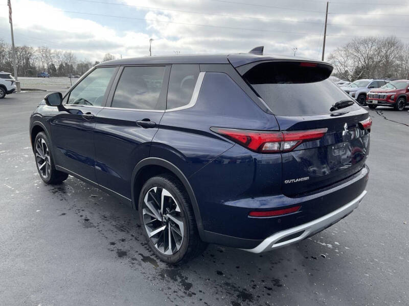 2022 Mitsubishi Outlander SE