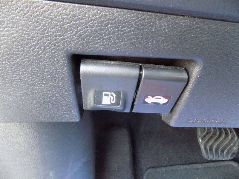 2023 Nissan Versa SV