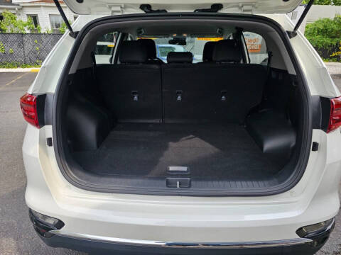 2022 Kia Sportage LX