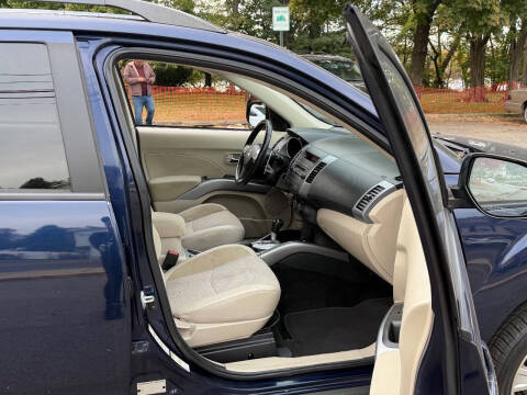 2012 Mitsubishi Outlander SE