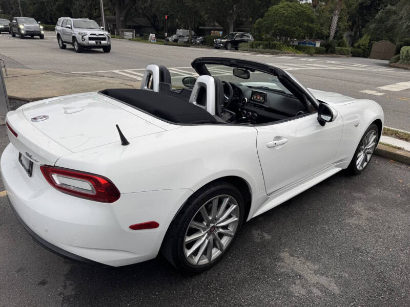 2017 FIAT 124 Spider Lusso