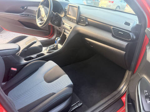 2019 Hyundai Veloster 2.0L
