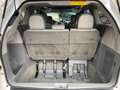 2012 Toyota Sienna Limited 7-Passenger