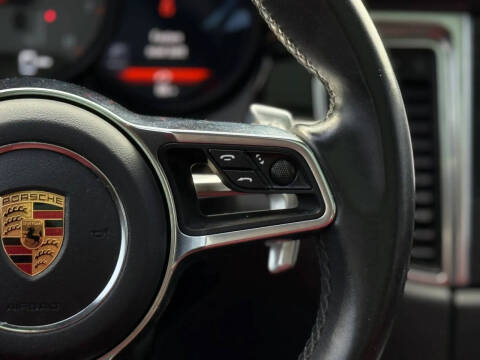 2018 Porsche Macan S