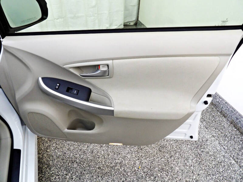 2014 Toyota Prius Two