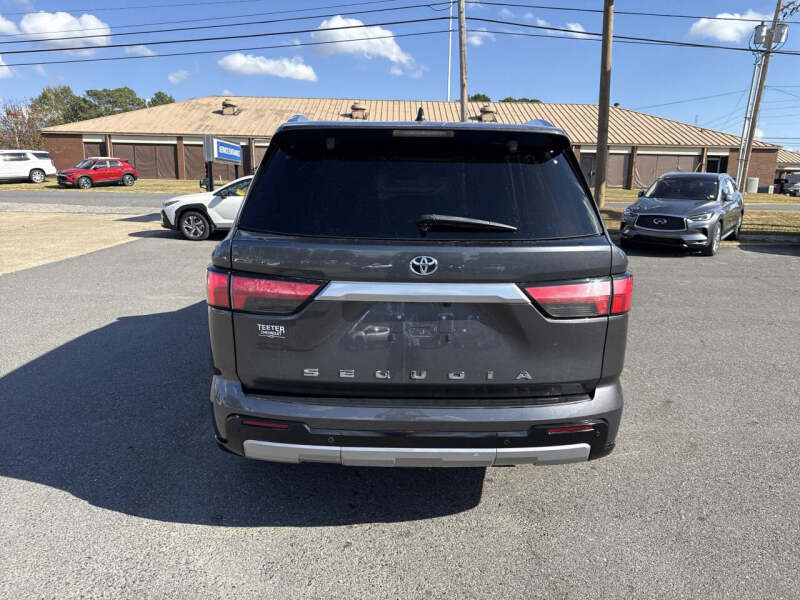 2024 Toyota Sequoia