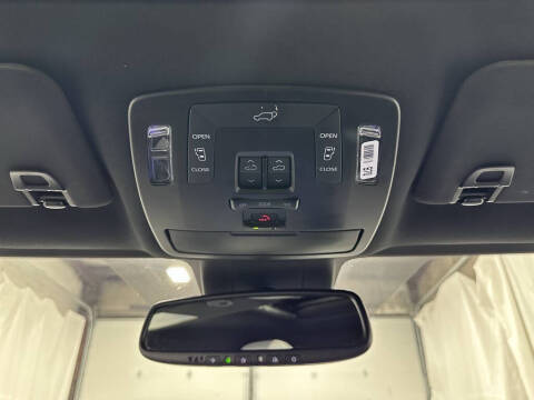 2025 Toyota Sienna XSE 7-Passenger