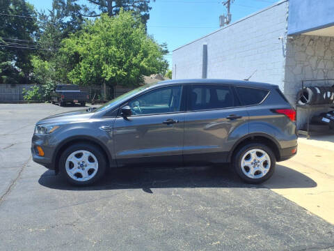 2019 Ford Escape S