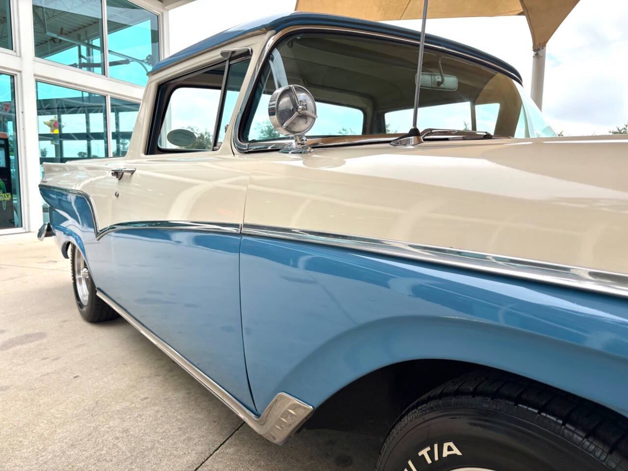 1957 Ford Ranchero 17