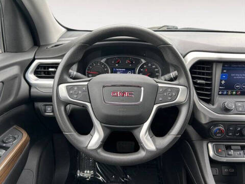 2022 GMC Acadia SLE