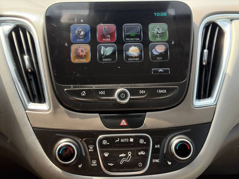 2017 Chevrolet Malibu Hybrid