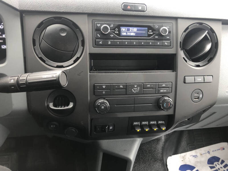 2023 Ford F-750 Super Duty