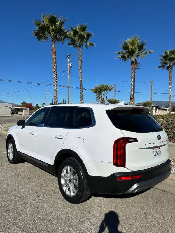 2022 Kia Telluride LX