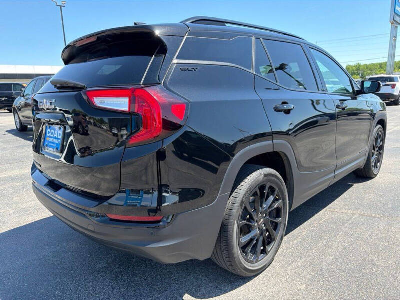 2023 GMC Terrain SLT
