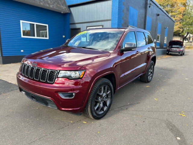 2021 Jeep Grand Cherokee for sale at Jon's Auto in Marquette, MI