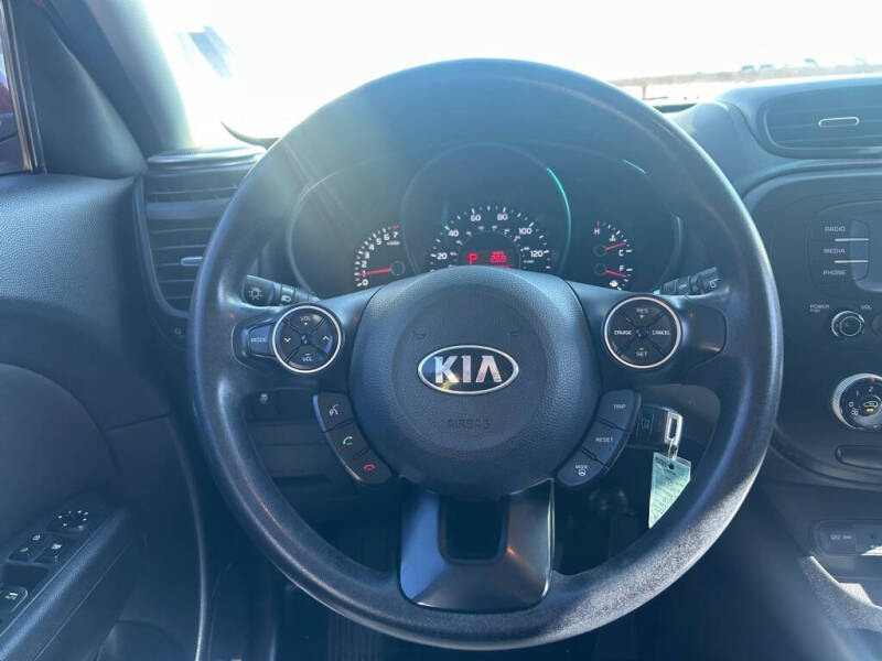 2016 Kia Soul +