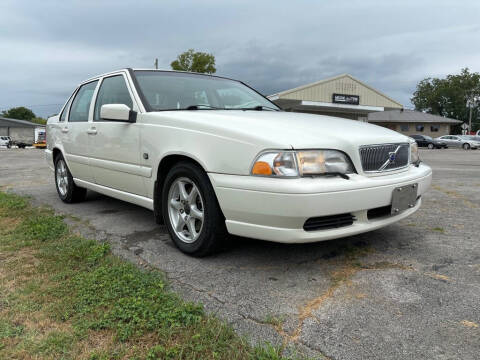 2000 Volvo S70