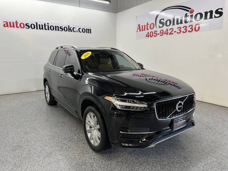 2016 Volvo XC90 T6 Momentum