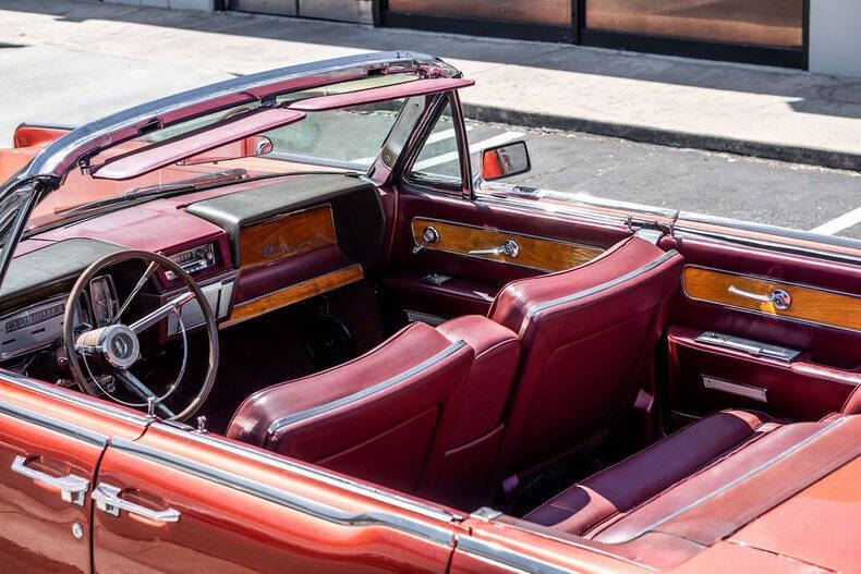 1962 Lincoln Continental