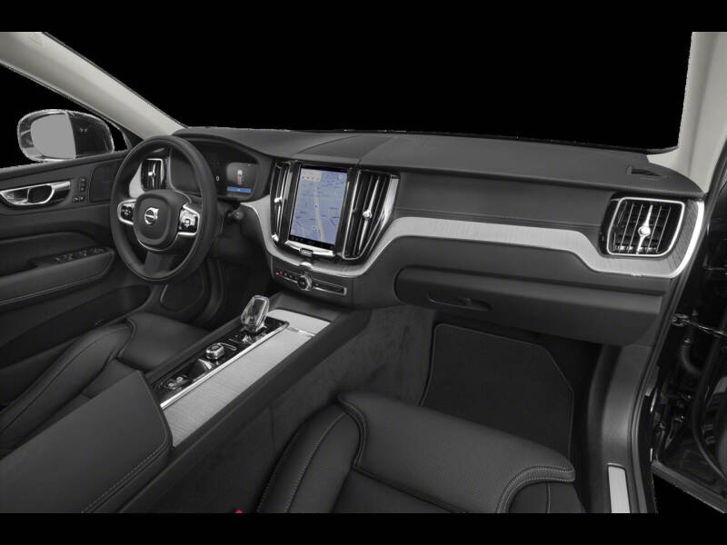 2022 Volvo XC60 B5 Momentum