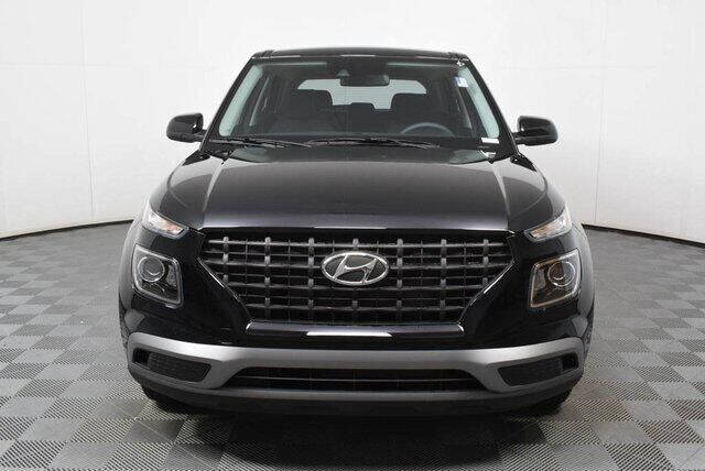 2022 Hyundai Venue SE